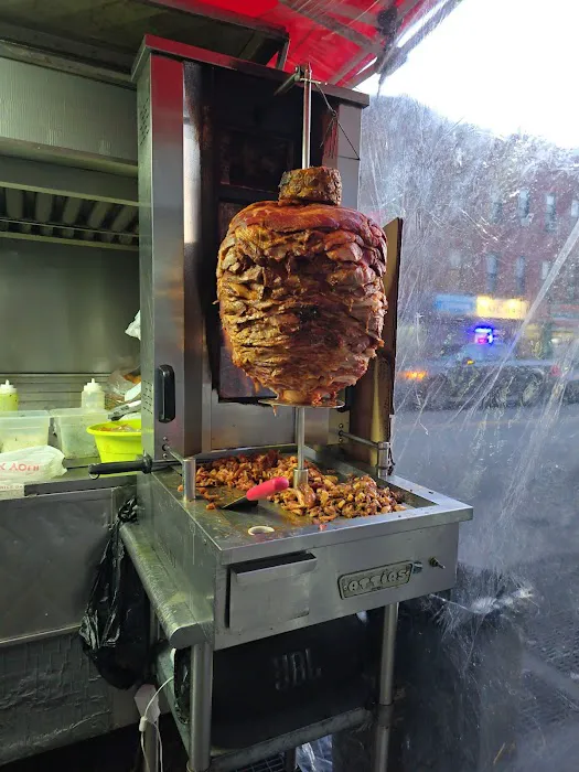 Novillo Tacos al pastor - Food truck Picture 2