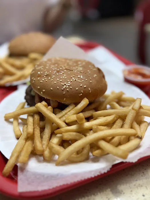 Sam Burger & Grill Picture 3