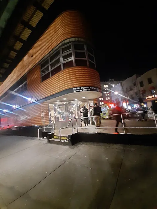 Ridgewood Picture 9