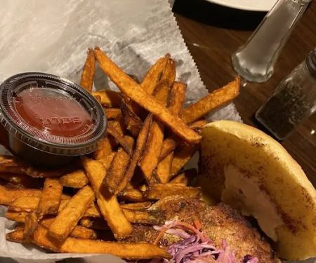 Rustik Tavern