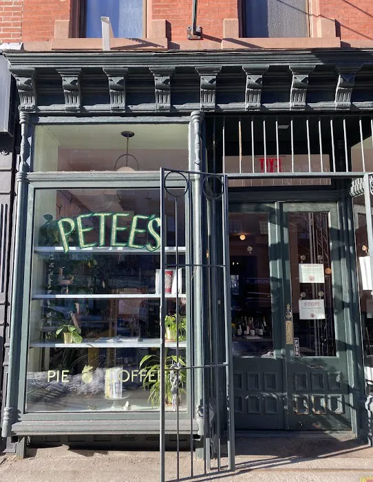 Petee's Café Picture 10