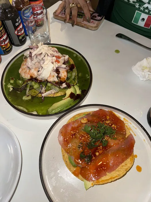 Mariscos El Submarino Picture 1