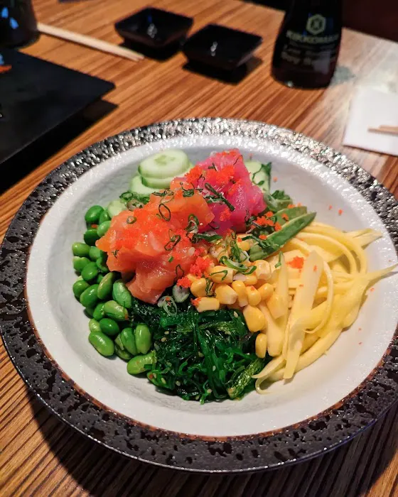 Waza Sushi + Ramen Picture 8