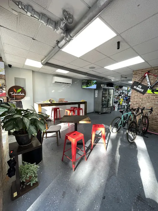 Break Away Cafe Picture 7