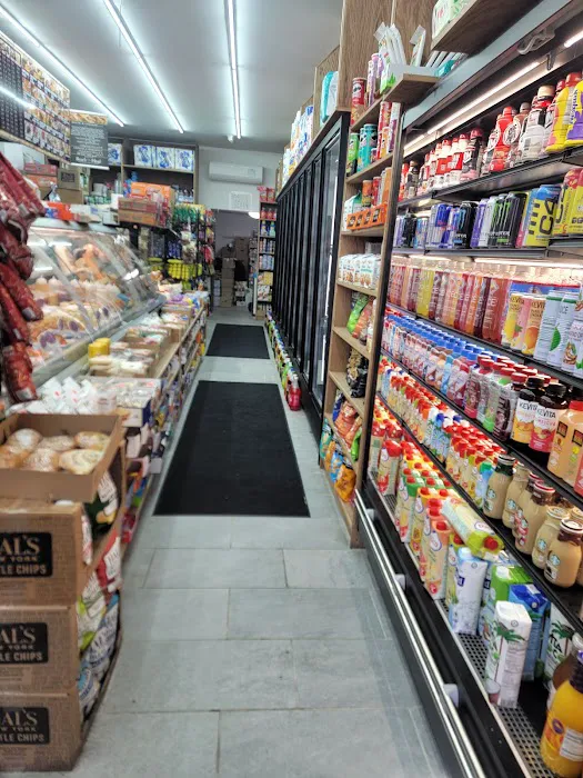 Chopcheese Deli Picture 6