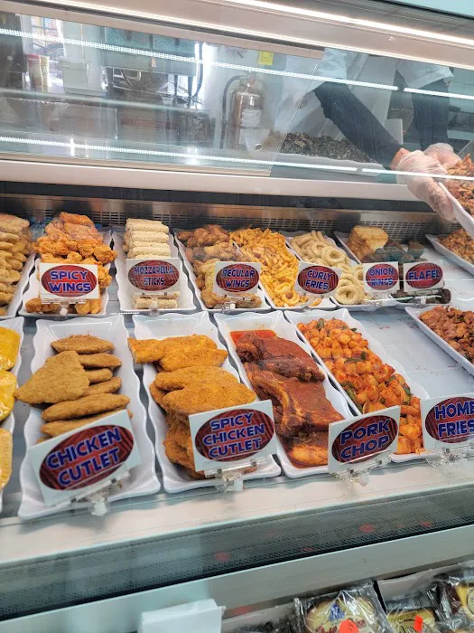 Chopcheese Deli Picture 5