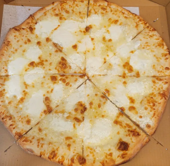 Mediterraneo pizza Picture 2