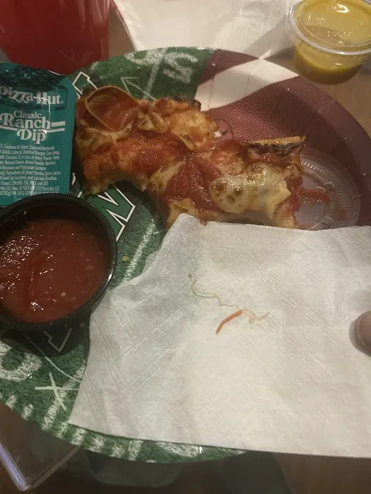 Pizza Hut Picture 5