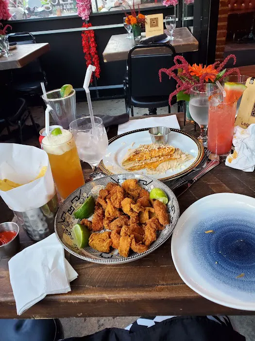 Legacy Bar & Grill Picture 7