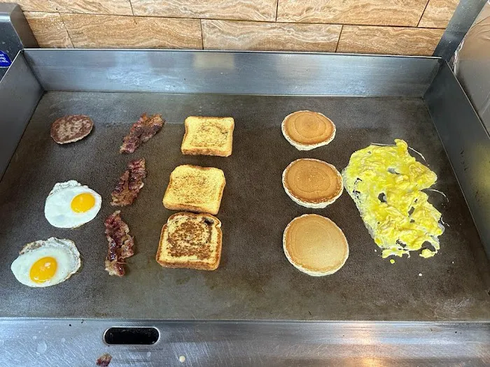 Food Gourmet Deli Inc. Picture 7