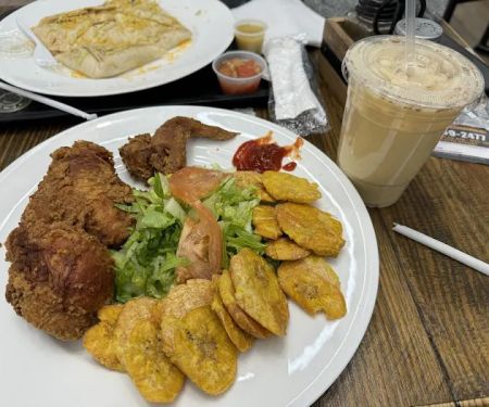 Paladar & Grill