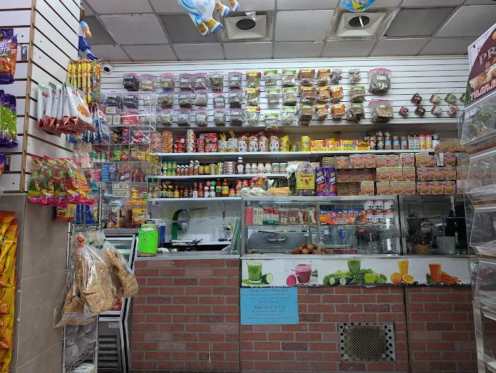 El Mariachi(El Pueblo Deli) Picture 5
