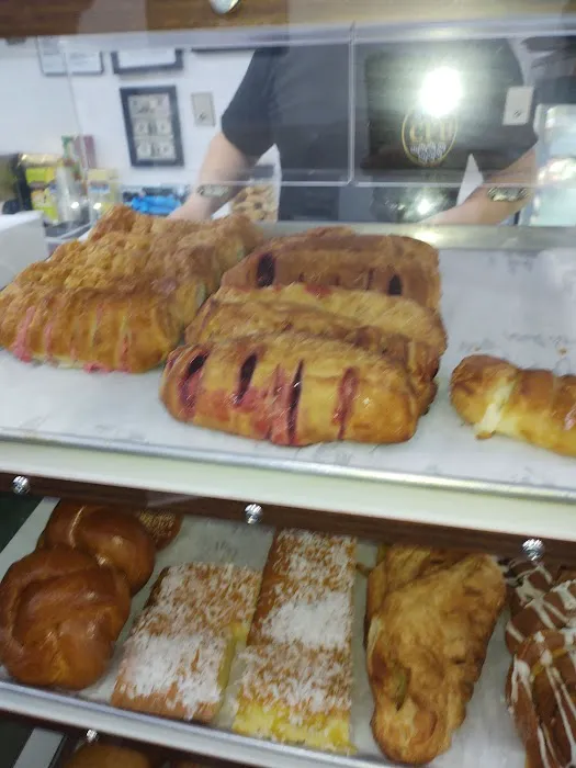 CHANO'S FRESH BREAD Picture 5