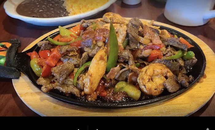 Xochimilco Family Restaurant Picture 9