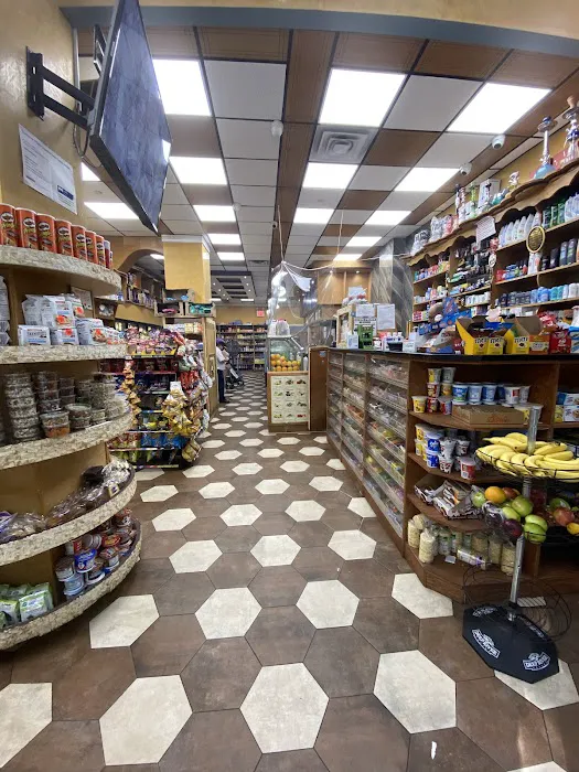 Tang & Tasty Deli Grocery Picture 7