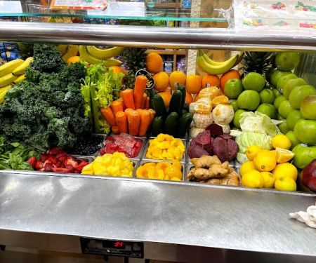 Tang & Tasty Deli Grocery