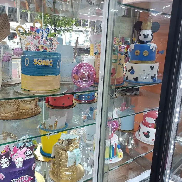 Capri Cakes Picture 4