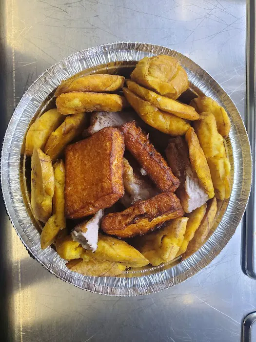 Antojitos del Mangu Restaurant Picture 6