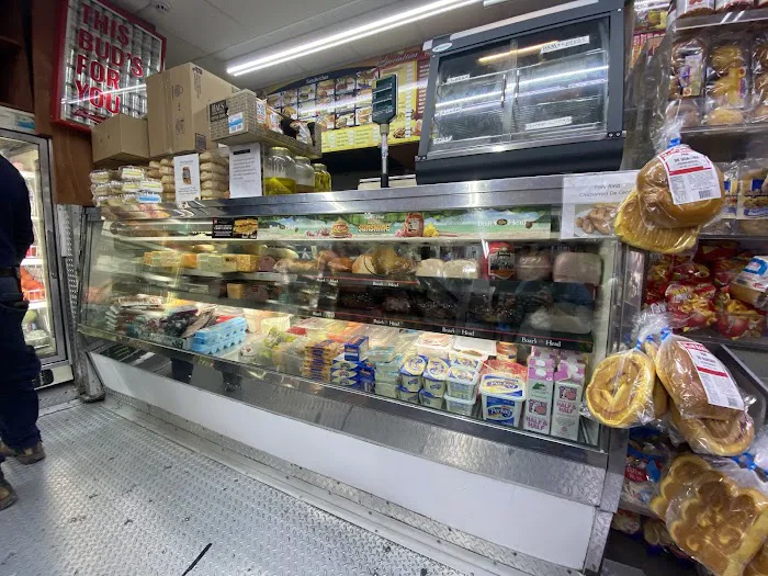 J&R super deli grocery Picture 8
