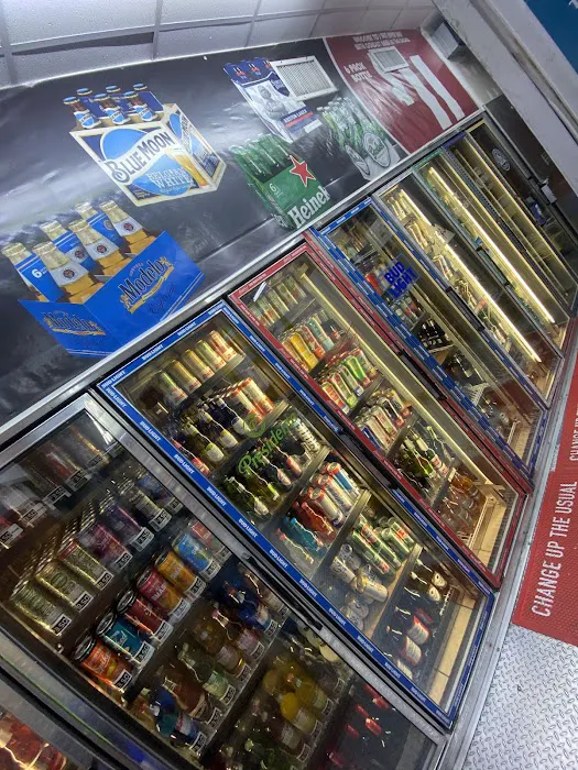J&R super deli grocery Picture 7