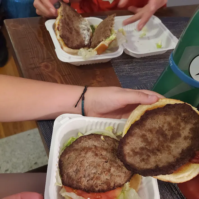 Ranch burger co Picture 7