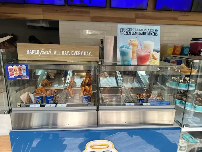 Auntie Anne's Picture 1