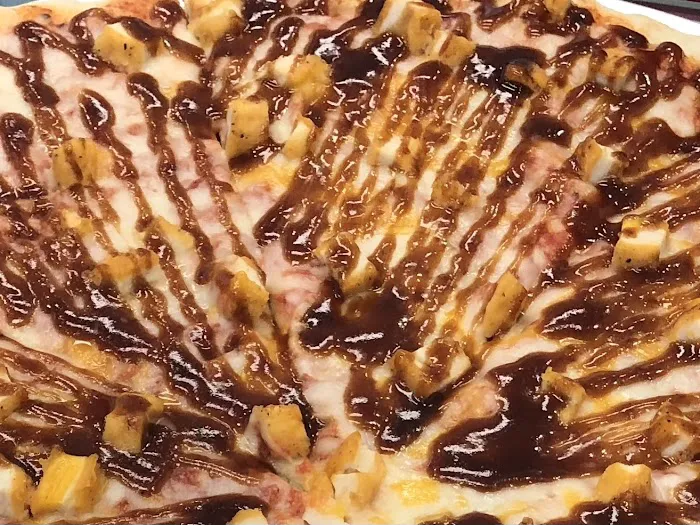 Supreme Pizza Picture 6