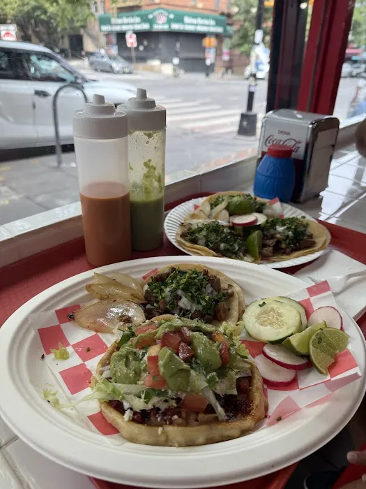 Rey Tacos Taqueria Picture 2