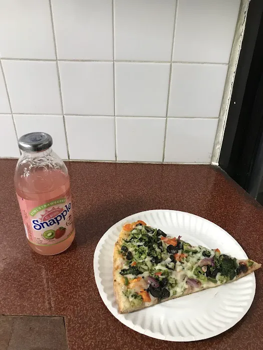 $1.50 Hot Pizza Picture 2