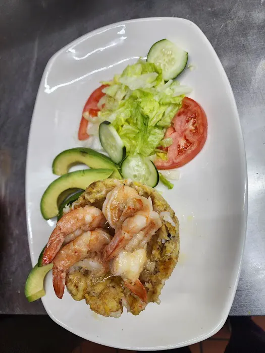 Tropilyz Restaurant Picture 7