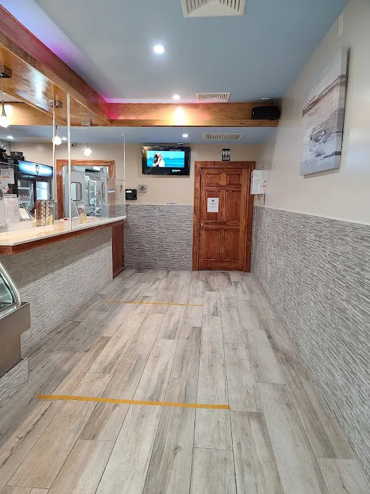 Tropilyz Restaurant Picture 4