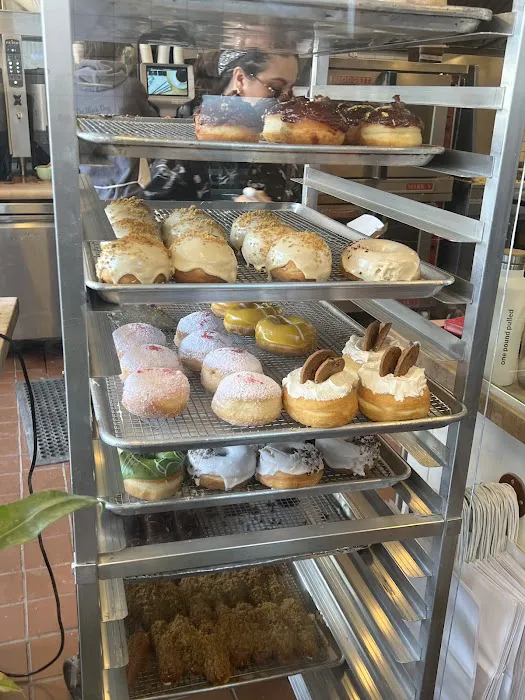 Fan Fan Doughnuts Picture 2
