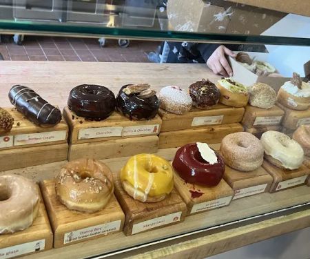 Fan Fan Doughnuts