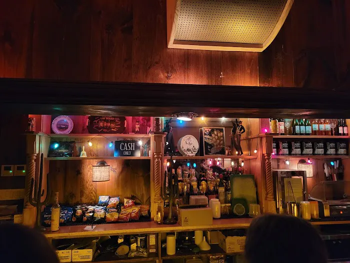 The Coyote Club Picture 9