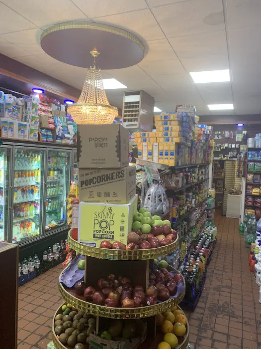 Natural Deli Picture 10