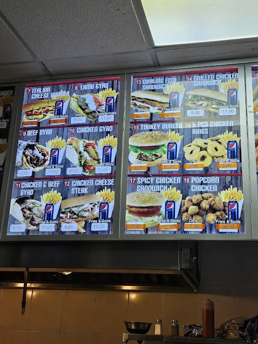 Crown Fried Chicken pizza and coffee shop Picture 9
