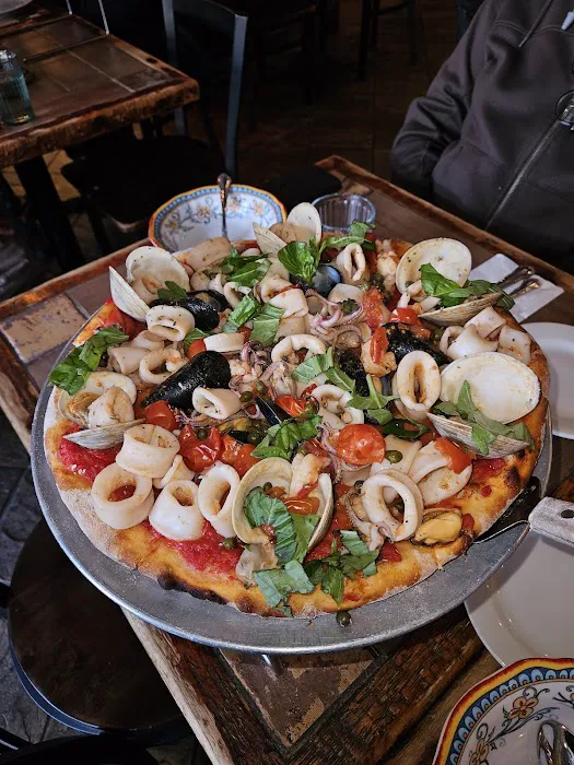 Il Porto Ristorante & Wood Fired Pizza Picture 9