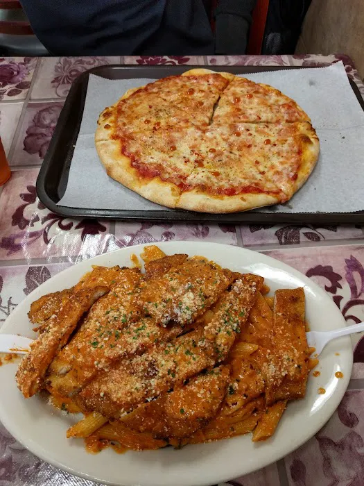 3L Boulevard Pizzeria Picture 10