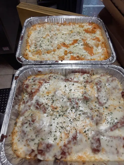 3L Boulevard Pizzeria Picture 2