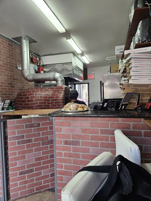 Five Dreams Pizzeria y Antojitos Picture 7