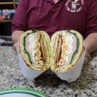 Michael Deli & Grill ico