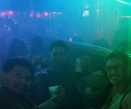 El Coyote Bar