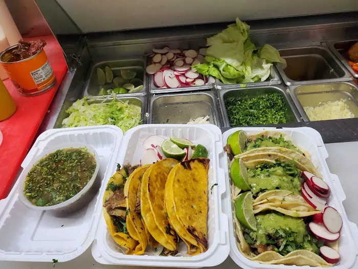 Latin Food truck Picture 8