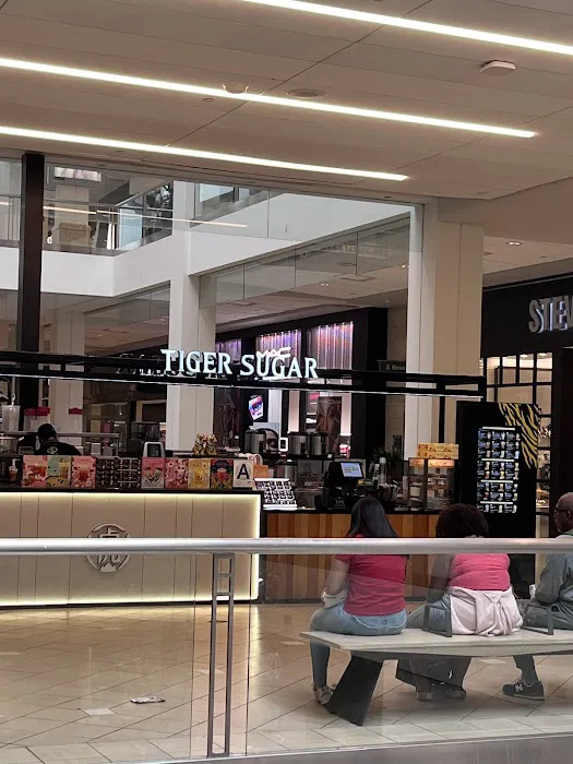 TIGER SUGAR BAKERY (QUEENS CENTER MALL) Picture 8