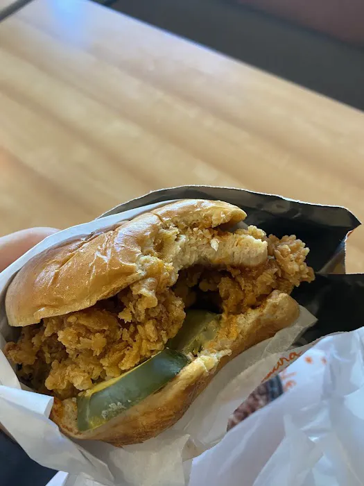 Popeyes Louisiana Kitchen Picture 6