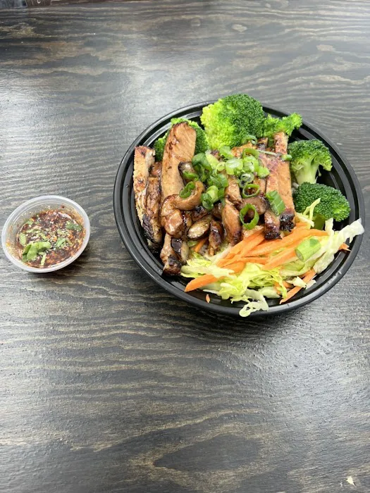 Thai Tai Eatery Picture 2
