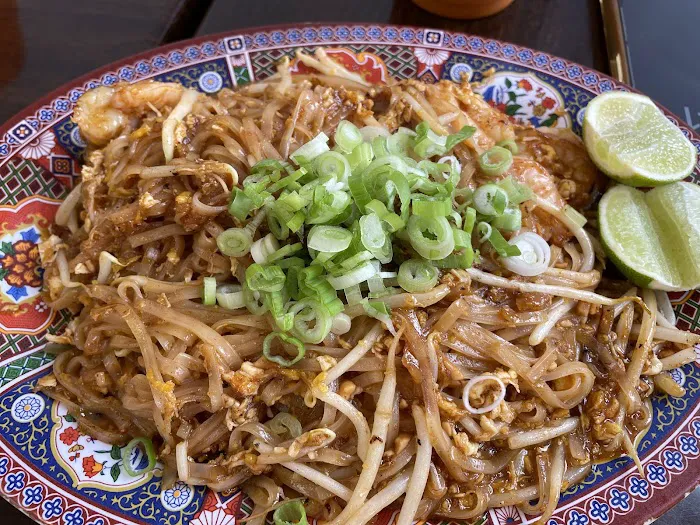 Thai Tai Eatery Picture 4