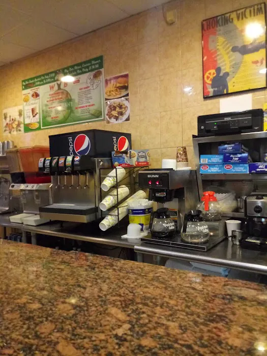 WB Pizza Restaurant Picture 8