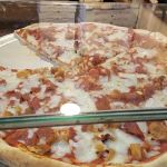 WB Pizza Restaurant