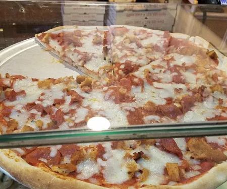 WB Pizza Restaurant